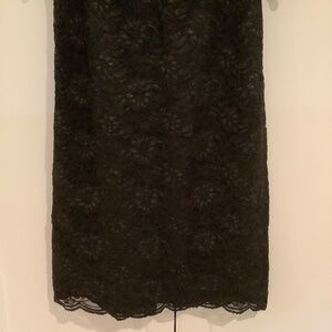Banana Republic Black Lace Fully Lined Pencil Skirt Size 0 NWT